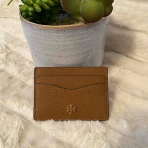 ✨🆕✨Tory Burch Emerson Slim Card